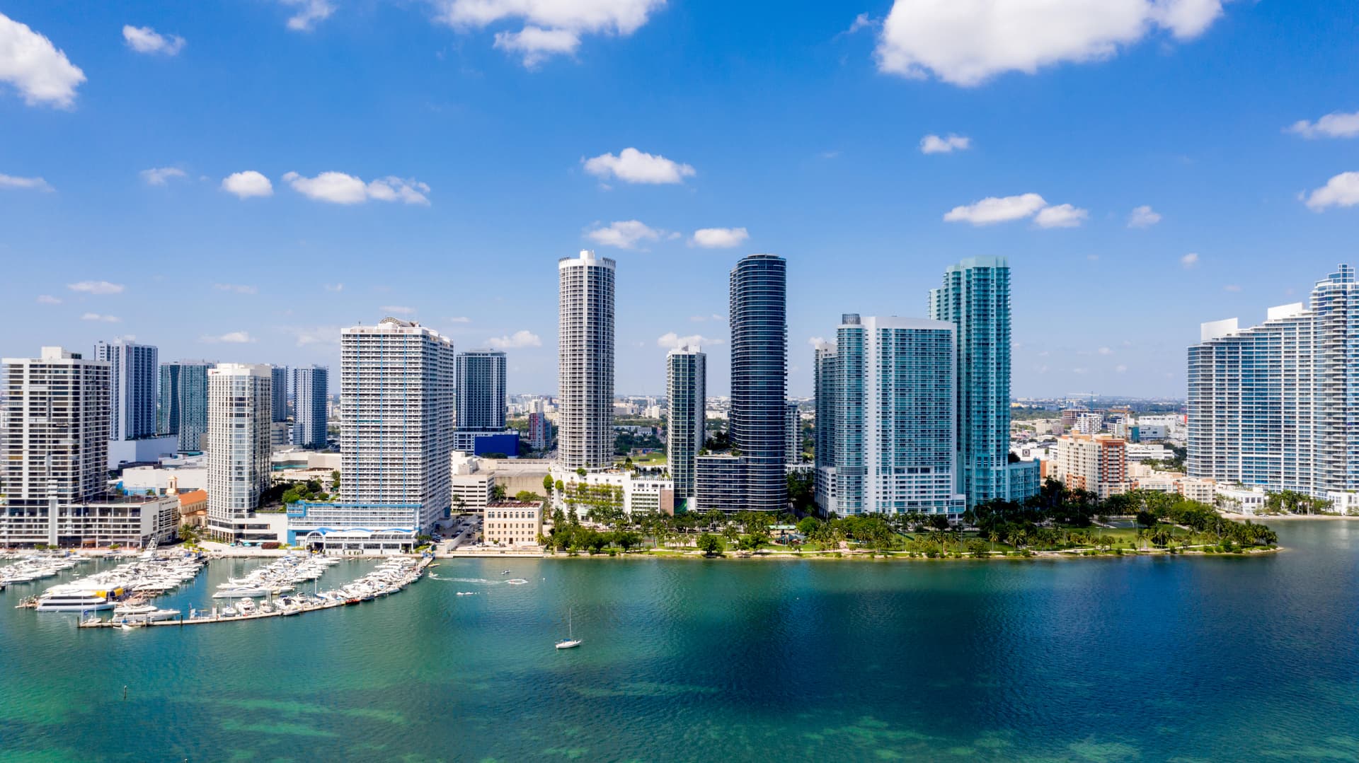Properties For Sale in Edgewater